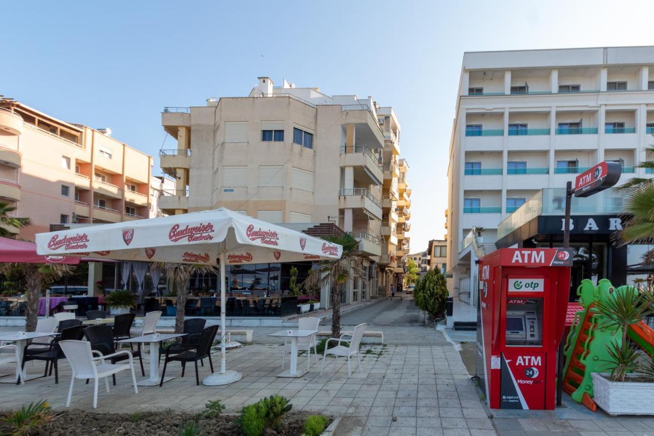 Comfortable Apartment Next To The Beach Durres Bagian luar foto