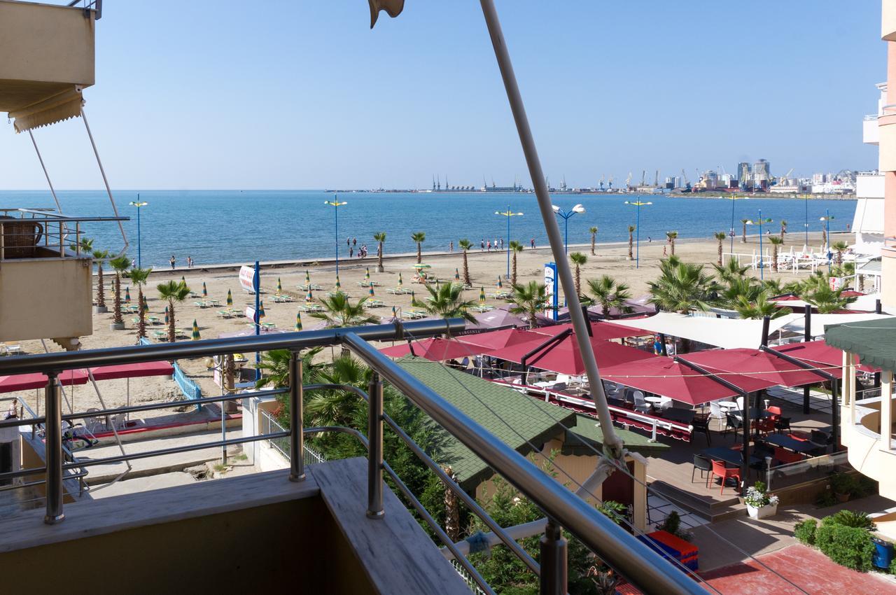 Comfortable Apartment Next To The Beach Durres Bagian luar foto